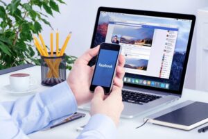 L'influence des réseaux sociaux sur la promotion des concours d’écriture